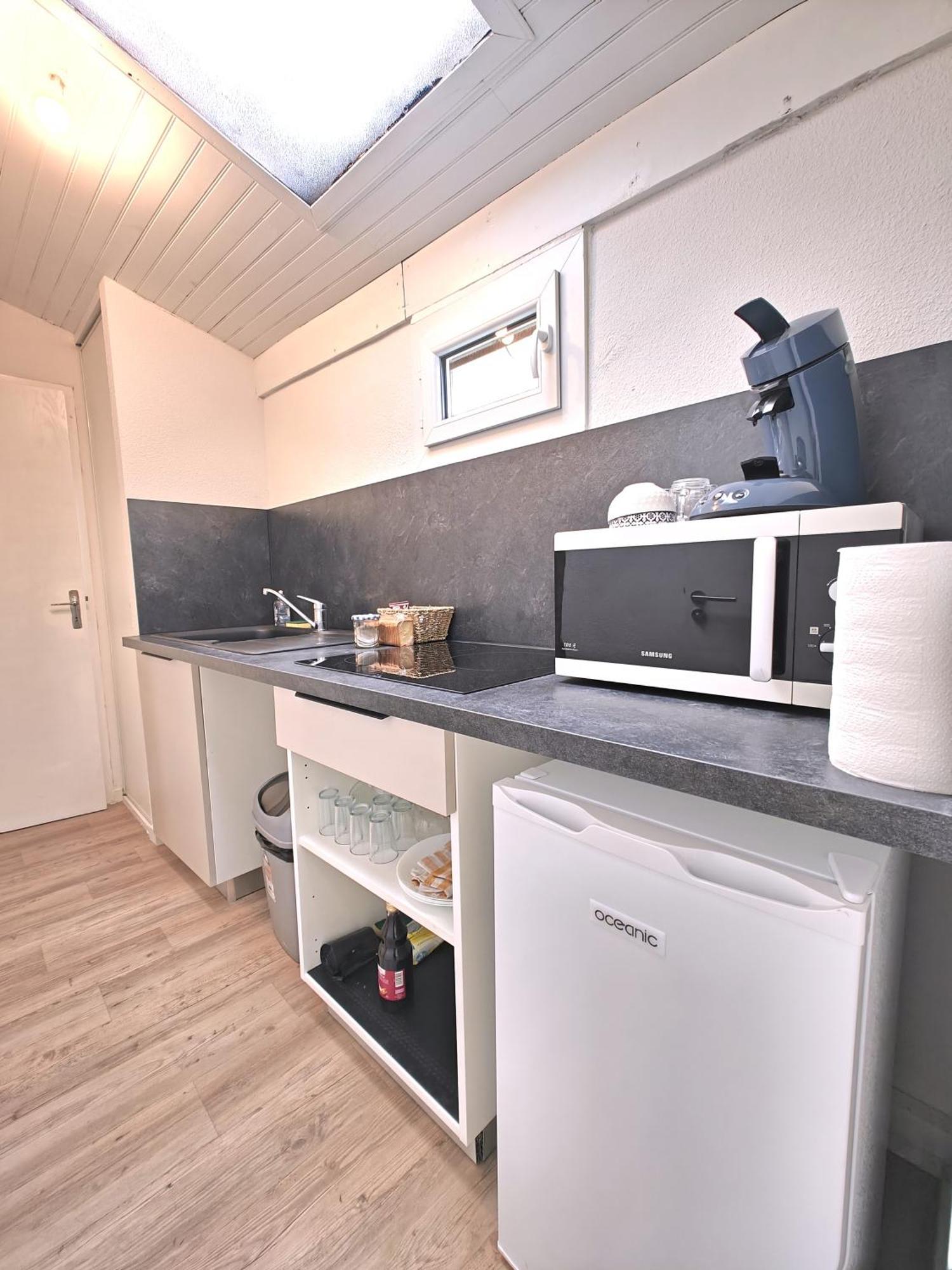 Studio Entier Proche Des Commerces - 1 A 2 Pers - Apartment Langon  Exterior photo